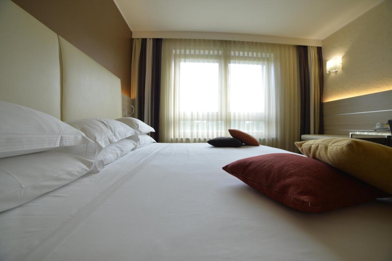 Best Western Plus Soave Hotel San Bonifacio Exteriör bild